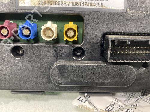 Display monitor RENAULT CLIO III (BR0/1, CR0/1) 1.5 dCi (C/BR0G, C/BR1G) | BP30864061C48