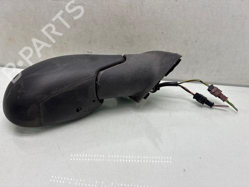 Used Right mirror Right mirror 37722985 37722985