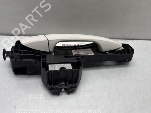 Front right exterior door handle MERCEDES-BENZ A-CLASS (W176) A 200 CDI (176.001) | BP29933233C129