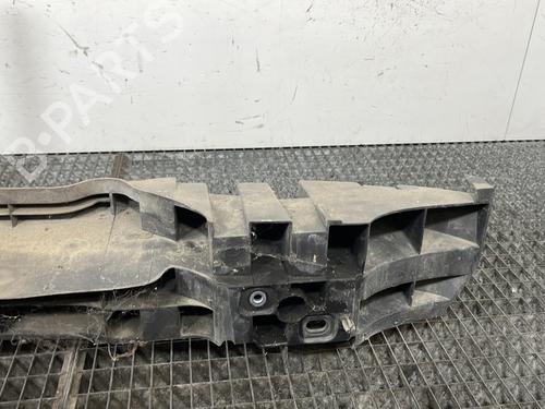 Used Rear bumper bracket Rear bumper bracket 29940131 29940131