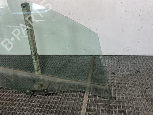 front-right-door-window-renault-clio-iv-bh_-2012-2013-2014-2015-2016-2017-2018-2019-2020-2021-34637350 main image