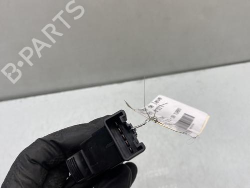 Mando elevalunas delantera derecho SUZUKI SWIFT III (MZ, EZ) 1.3 DDiS (RS413D) | BP30046368I26