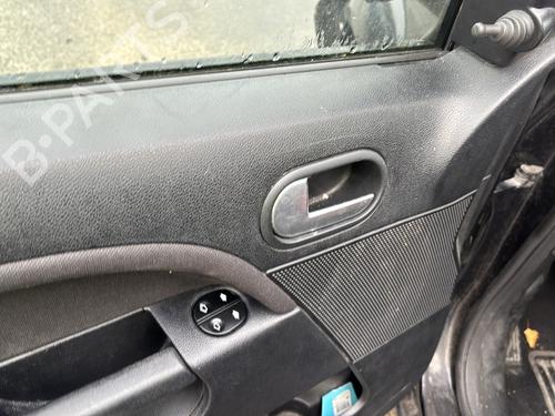 Front left lock FORD FIESTA V (JH_, JD_) 1.4 TDCi | BP32192537C98