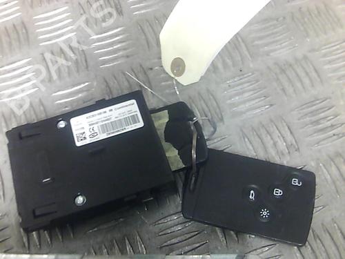 Used Electronic module RENAULT MEGANE III Hatchback (BZ0/1_, B3_) 1.5 dCi (BZ09, BZ0D, BZ1W, BZ29, BZ14) (110 hp) 22694793