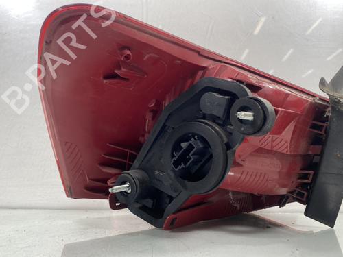 right-taillight-citroen-c5-iii-rd_-2008-2009-2010-2011-2012-2013-2014-2015-2016-2017-29507250 main image