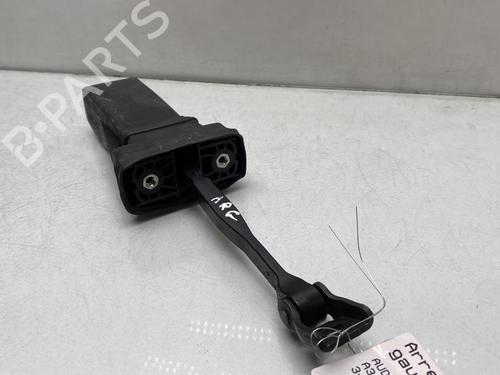 hingedoor-check-strap-audi-a3-sportback-8ya-8yf-2019-31613015 main image