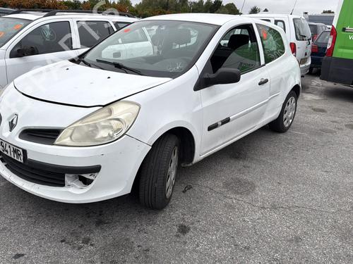 Brugte RENAULT CLIO III (BR0/1, CR0/1) 1.5 dCi (BR17, CR17) (86 hp) 4306335
