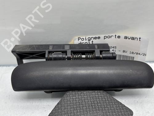 Used Front right exterior door handle CITROËN XSARA (N1) 1.4 i (75 hp) 28704891