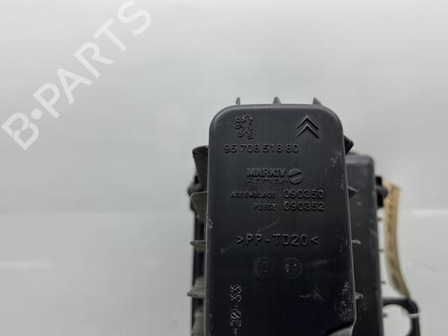 Air filter box PEUGEOT 208 I (CA_, CC_) 1.2 VTI 82 | BP26400424M87