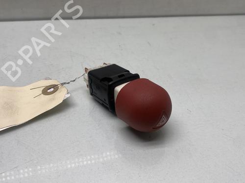 Warnblinkschalter für RENAULT TWINGO I (C06_) 1.2 (C066, C068) (58 hp) 30872132