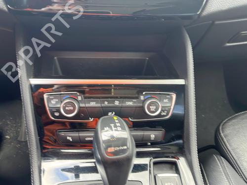 Dashboard BMW 2 Active Tourer (F45) 225 xe Plug-in-Hybrid | BP31905945C46  - Image 25