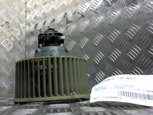 Used Heater blower motor RENAULT MEGANE I (BA0/1_) [1995-2004]  20018317