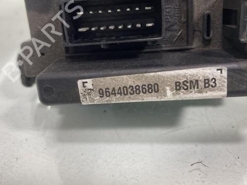Fuse box PEUGEOT 307 (3A/C) 1.4 HDi | BP19950370E1 