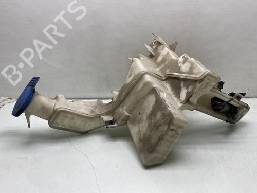 Used Windscreen washer tank VW PASSAT B6 (3C2) 2.0 TDI 16V (140 hp) 24500130