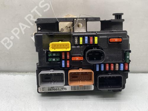 Used Fuse box PEUGEOT 207 (WA_, WC_) 1.6 HDi (90 hp) 31205749