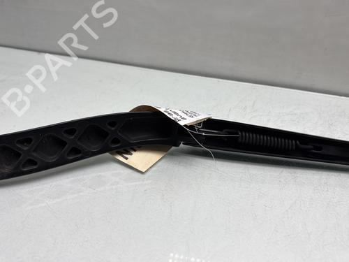 Front windshield wiper arm RENAULT MEGANE IV Hatchback (B9A/M/N_) 1.2 TCe 130 (B9MR) | BP29413534C143 