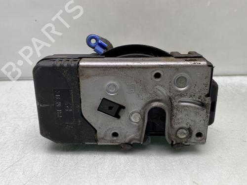 Used Front right lock OPEL VIVARO A Van (X83) 1.9 DTI (F7) (101 hp) 24960846