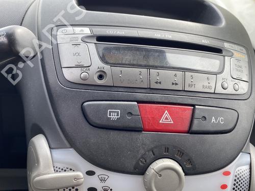 Left taillight PEUGEOT 107 (PM_, PN_) 1.0 | BP32469987C34 