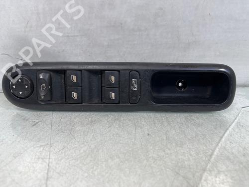 Left front window switch PEUGEOT 3008 I MPV (0U_) 1.6 HDi | BP37452311I27 - Image 2