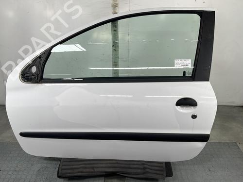 Used Left front door PEUGEOT 206 Hatchback (2A/C) 1.4 HDi eco 70 (68 hp) 28295722