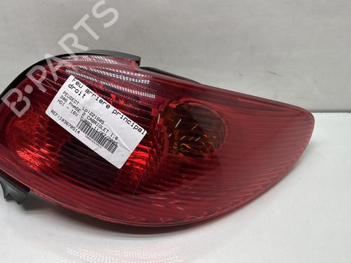 Used Right taillight PEUGEOT 206 CC (2D) 1.6 HDi 110 (109 hp) 24550325