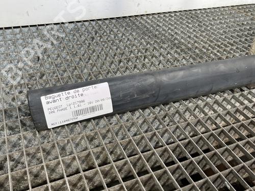 Door moulding trim PEUGEOT 206 Hatchback (2A/C) 1.6 16V | BP28282230C150 