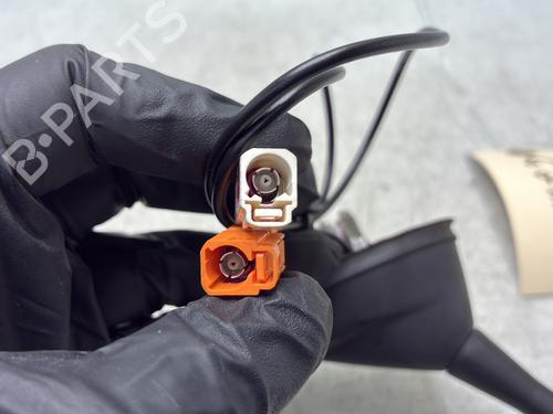 Antenne/Base Antenne/Base PEUGEOT 208 I (CA_, CC_) [2012-2021] 33858606 33858606