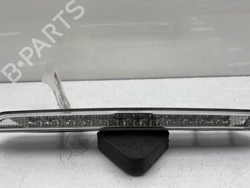 Troisième feu stop PEUGEOT 308 II (LB_, LP_, LW_, LH_, L3_) 1.2 THP 110 (110 hp) 32125829