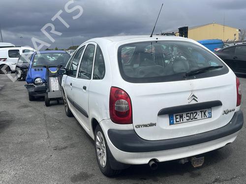 Right mirror CITROËN XSARA PICASSO (N68) 2.0 HDi | BP24961408C27 