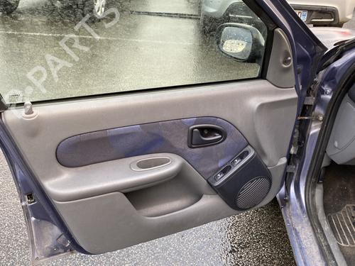 Rudehejsemekanisme Højre foran RENAULT CLIO II (BB_, CB_) 1.4 (B/CB0C, B/CB0S) | BP29707576C23 