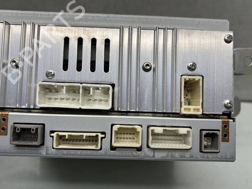 Used Radio Radio TOYOTA VERSO (_R2_) 2.0 D-4D (AUR20_, AUR20R) (126 hp) 29597420 29597420