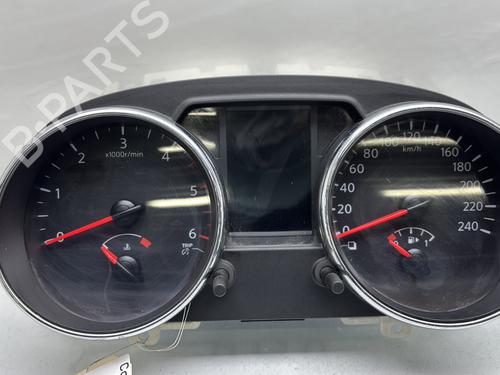 Used Instrument cluster NISSAN QASHQAI I (J10, NJ10) 1.5 dCi (106 hp) 31379438