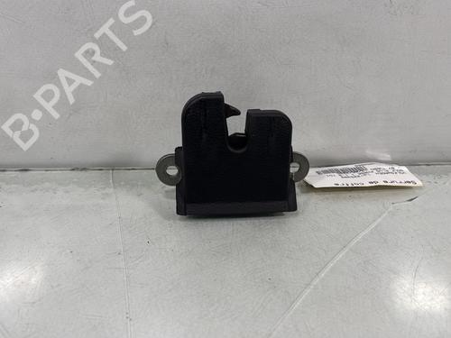 Tailgate lock VW GOLF PLUS V (5M1, 521) 1.9 TDI | BP31175955C101