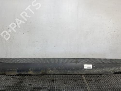 Used Right sideskirt Right sideskirt CITROËN C4 CACTUS 1.5 BlueHDi 100 (102 hp) 21045698 21045698