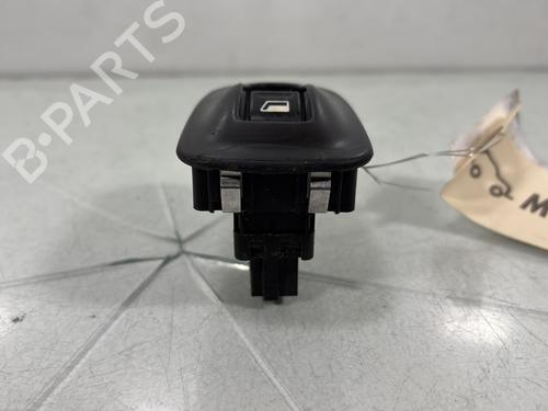 Used Right front window switch PEUGEOT 306 Hatchback (7A, 7C, N3, N5) 2.0 HDI 90 (90 hp) 30791247