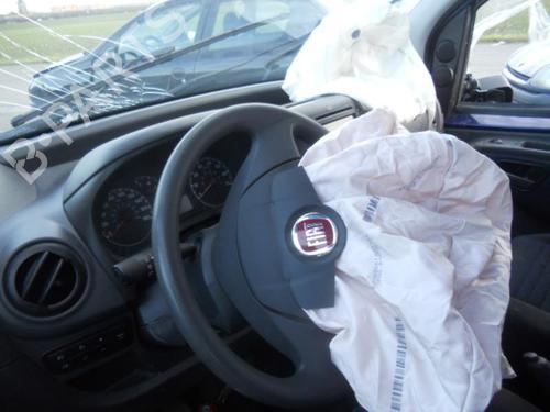 Front left lock FIAT FIORINO Box Body/MPV (225_)  | BP19985962C98 