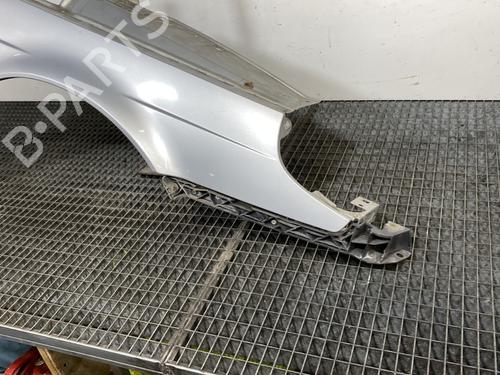 Right front fenders SAAB 9-5 (YS3E) 2.2 TiD | BP22198108C42 