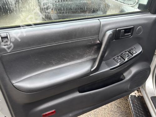 Brugte OPEL FRONTERA B (U99) 2.2 DTI (6B_ZC, 6B_VF, 6B_66, 6B_76) 4422825
