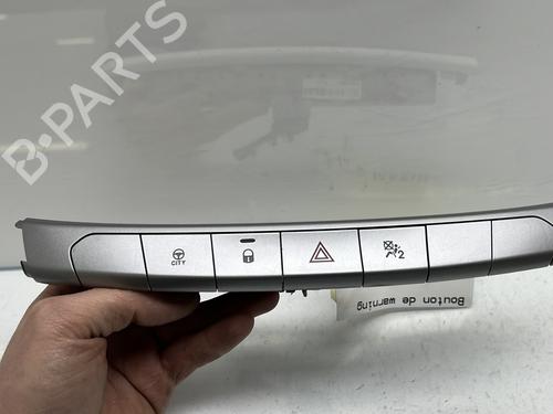 Used Warning switch FIAT TIPO Estate (356_, 357_) 1.4 (356WXA1B) (95 hp) 23769655