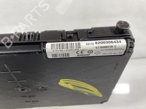 Used Fuse box Fuse box RENAULT SCÉNIC II (JM0/1_) 1.6 (JM0C, JM0J, JM1B) (113 hp) 20023416 20023416