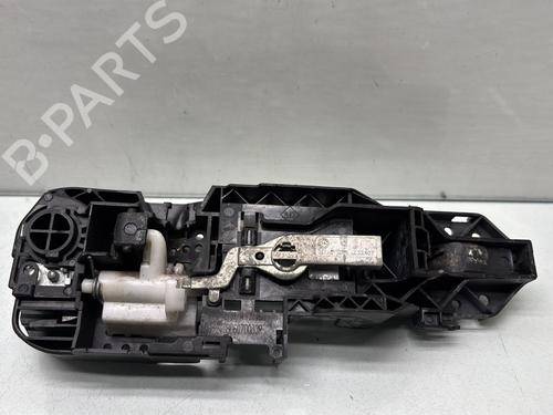 rear-left-exterior-door-handle-renault-megane-iii-hatchback-bz01_-b3_-2008-32296974 main image