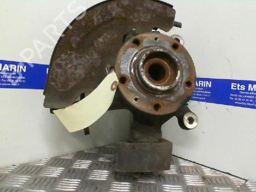 Used Right front steering knuckle PEUGEOT 607 (9D, 9U) 2.7 HDi 24V (204 hp) 20020714