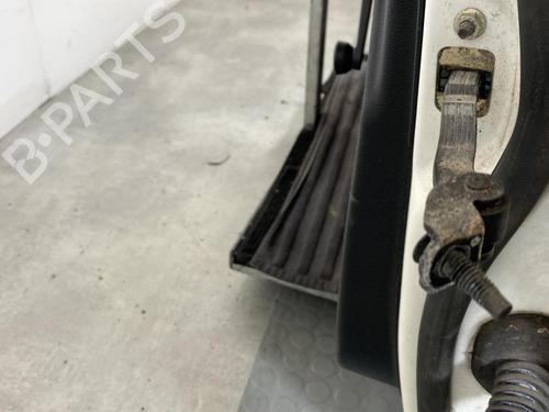 Left front door FORD FIESTA V (JH_, JD_) 1.4 TDCi | BP21960988C2 
