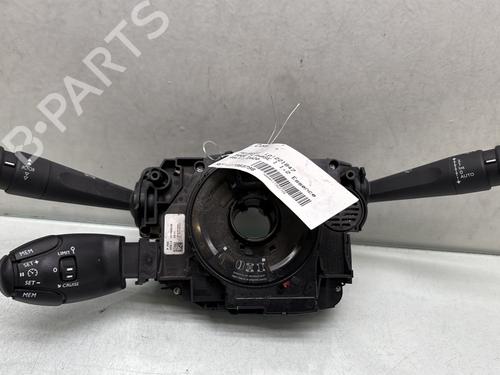 Used Steering column stalk Steering column stalk PEUGEOT 5008 II (MC_, MJ_, MR_, M4_) 1.2 THP (MRHNYH, MRHNYW, MRHNSJ, MRHNSU, MRHNSM) (131 hp) 33484614 33484614