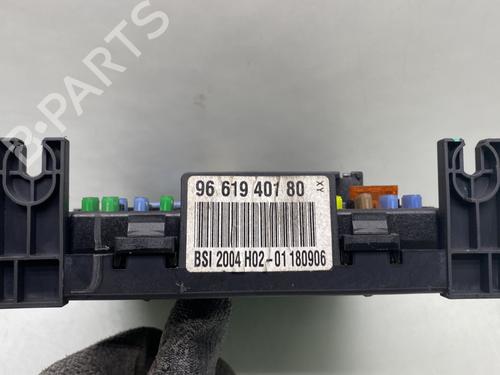 Fuse box CITROËN C6 (TD_) 2.7 HDi | BP24198141E1 - Image 3