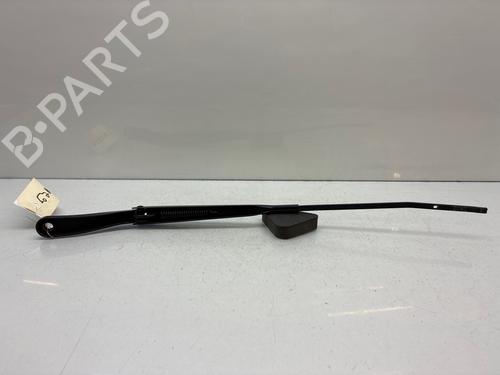 Used Front windshield wiper arm Front windshield wiper arm 36862912 36862912