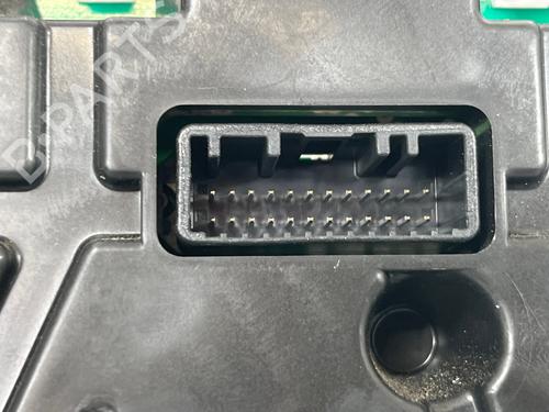 instrument-cluster-renault-clio-iv-bh_-2012-2013-2014-2015-2016-2017-2018-2019-2020-2021-32355492 main image