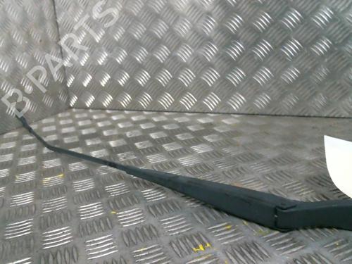 Used Front windshield wiper arm PEUGEOT PARTNER Tepee 1.6 HDi (114 hp) 20029188