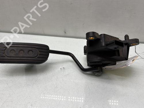 Used Pedal NISSAN MICRA III (K12) 1.2 16V (65 hp) 32469975