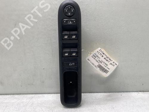 left-front-window-switch-peugeot-5008-0u_-0e_-2009-2010-2011-2012-2013-2014-2015-2016-2017-31963976 main image